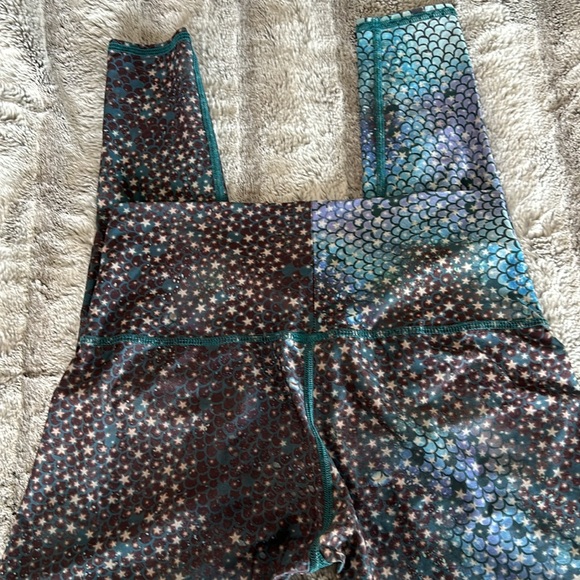 Teeki Mermaid Fairy Queen Teal Hot Pant, size Medium - Picture 3 of 5